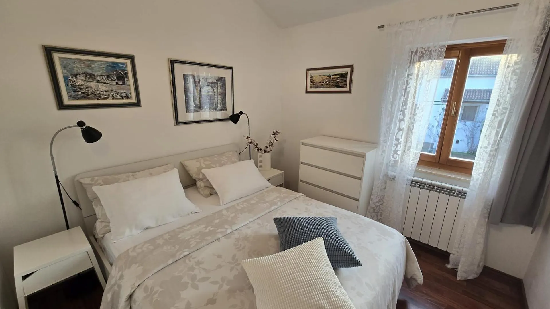 Apartment Parenzana, Little Row House With Big Green Yard In Central Istria Rakotule